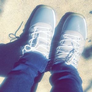 Air Jordan Retro 11 “Cool Grey”